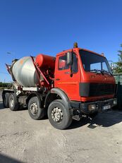 Mercedes-Benz 3228 concrete mixer truck