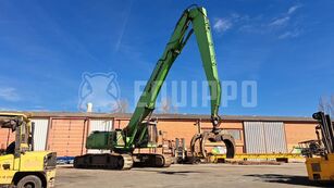 Sennebogen 850R with hydraulic rotating grapple material handler