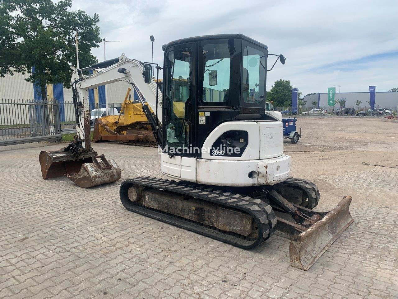 Caterpillar 305C CR mini excavator