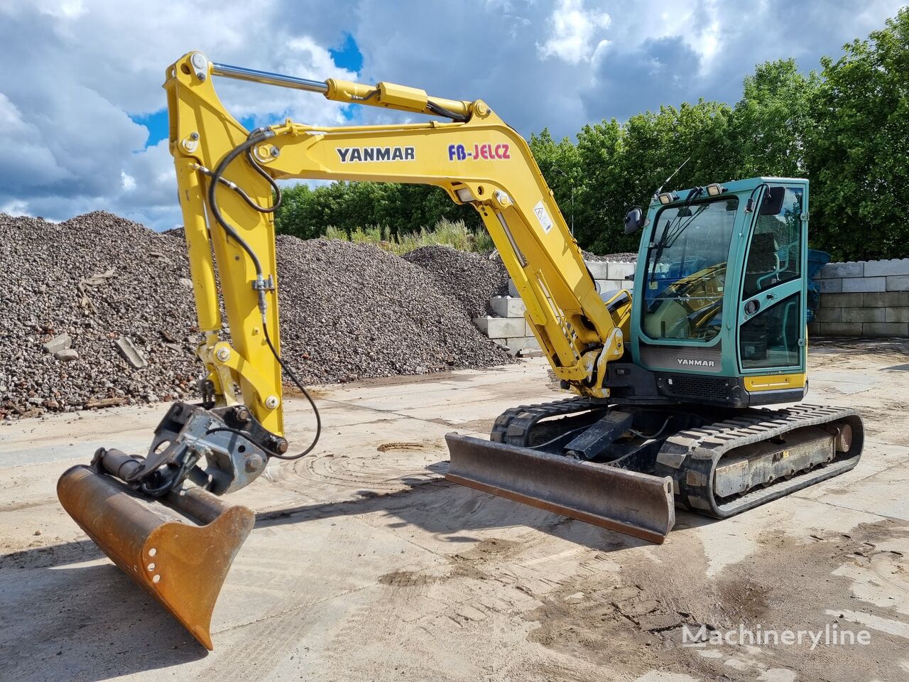 Yanmar VIO 80 mini excavator