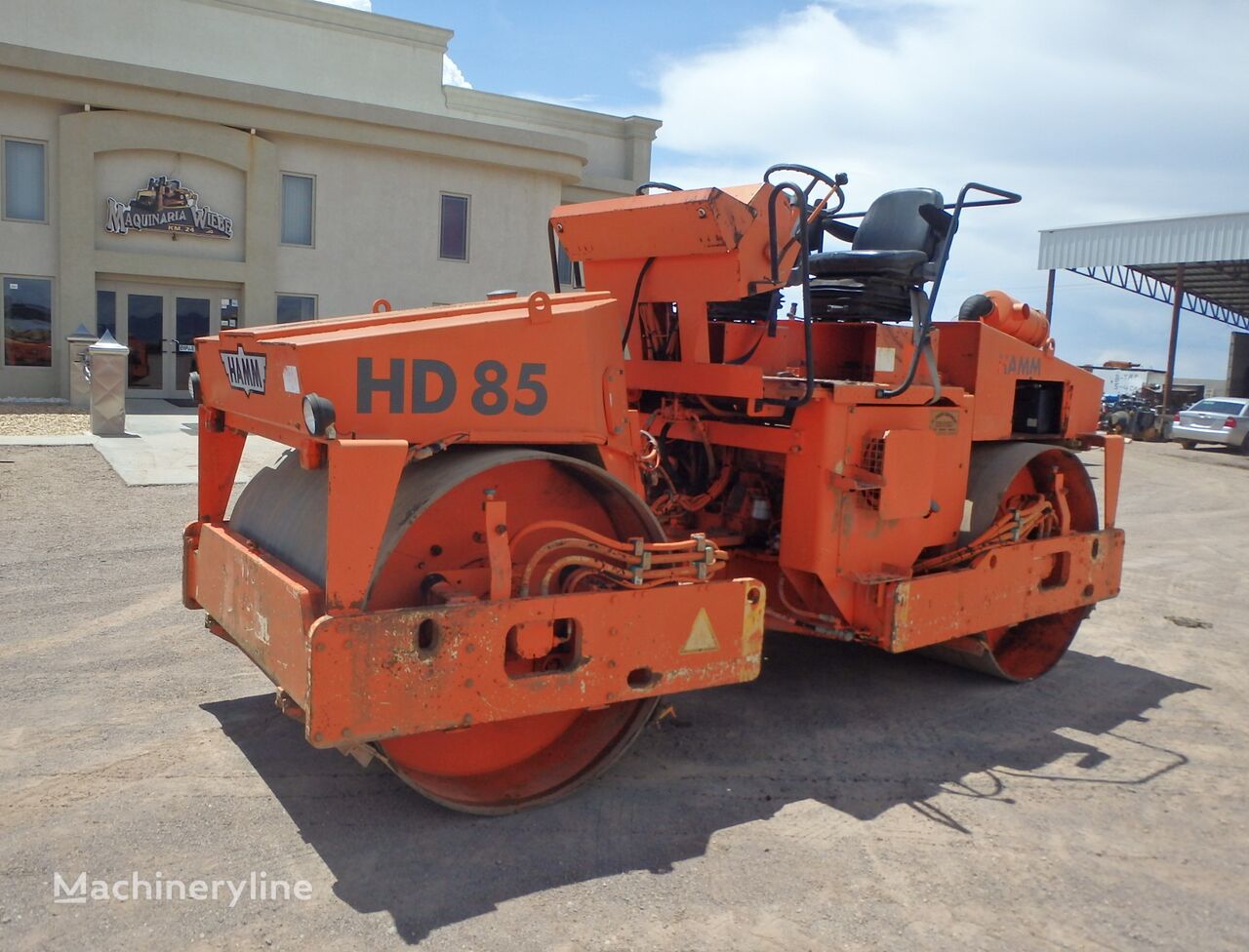 Hamm HD85C road roller