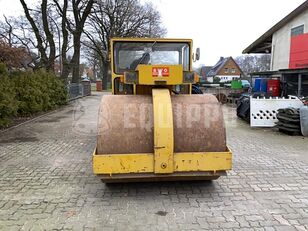 MBU TV 100 road roller