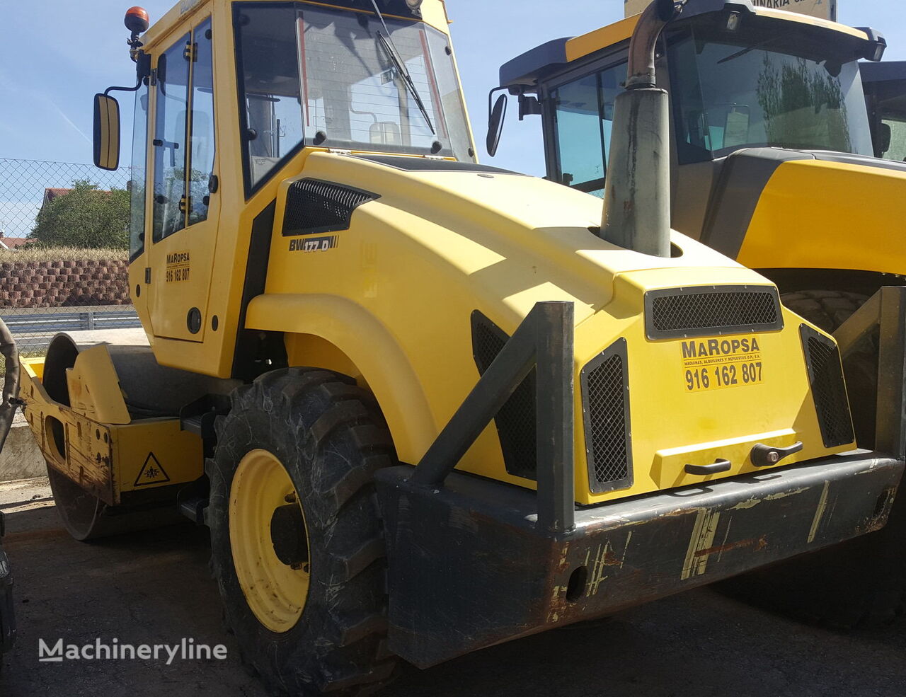 BOMAG BW 177AD·4 single drum compactor