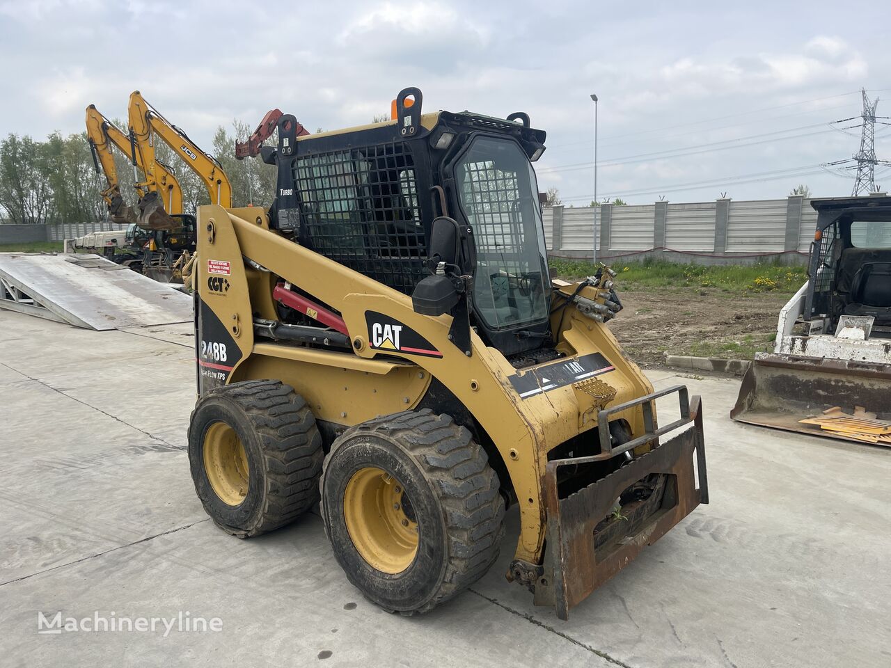 Caterpillar 248b skid steer