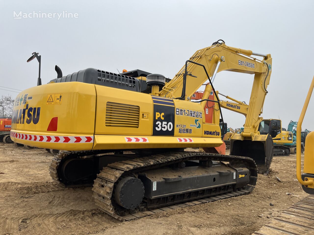 KOMATSU PC350 tracked excavator