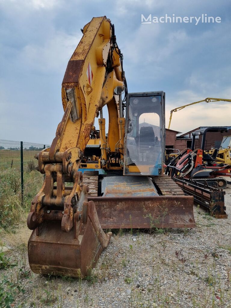 Liebherr 900 tracked excavator