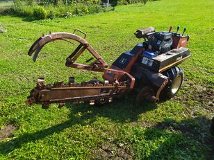 DITCH-WITCH 1820 trencher