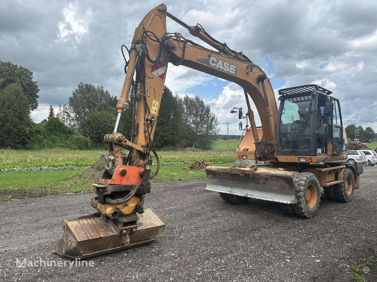 Case WX145 wheel excavator