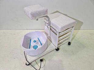 Figaro Fusspflegeschemel mit Becken medical equipment