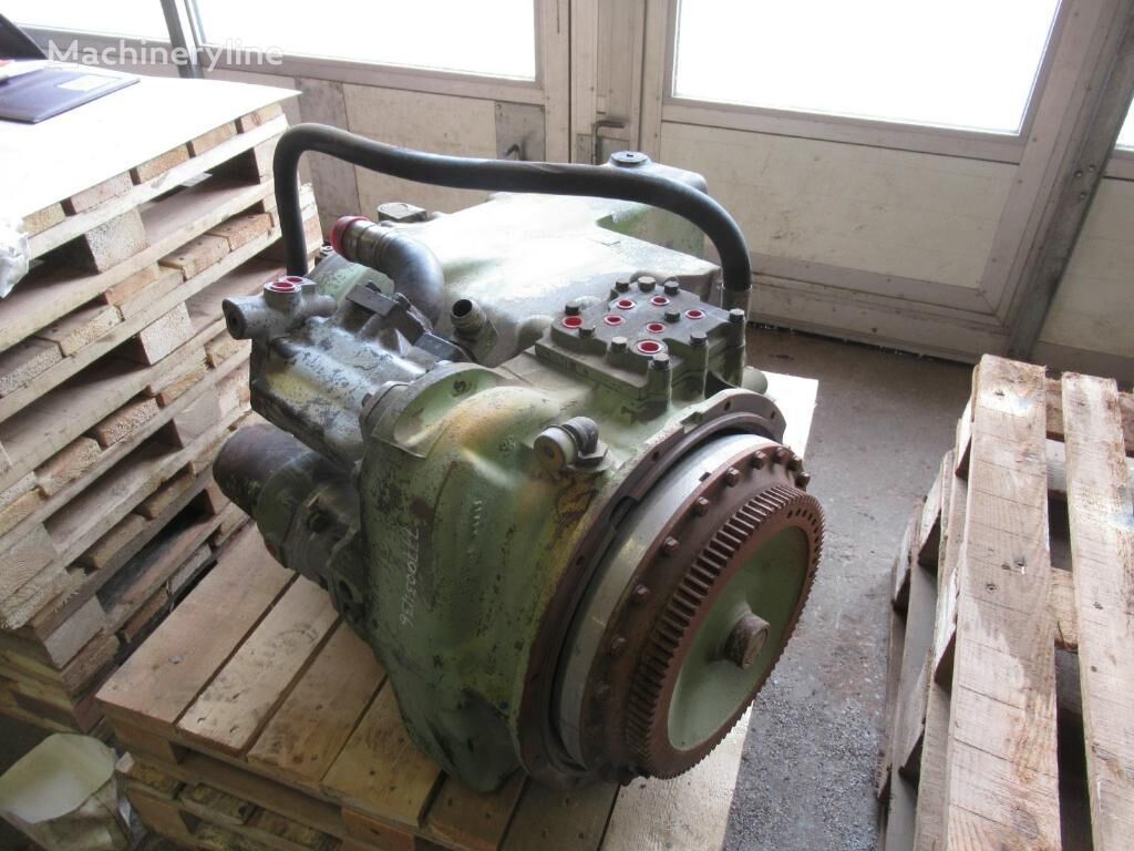 Clark 13.1 HR28322-5 8-7S gearbox for excavator